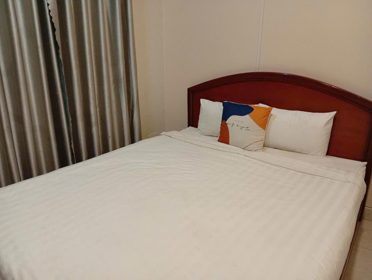 Hotel Acorn 2*