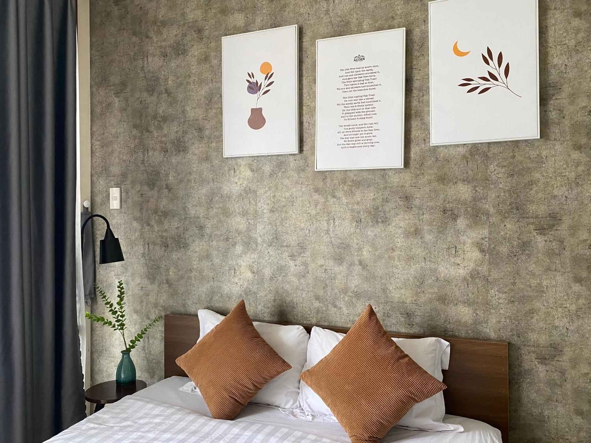 Hotel Acorn